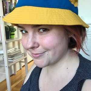 Patagonia bucket hat for women- NWOT